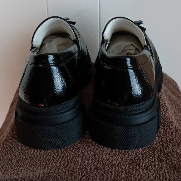 Women's Platform Leather Loafers - Picture 3 of 6